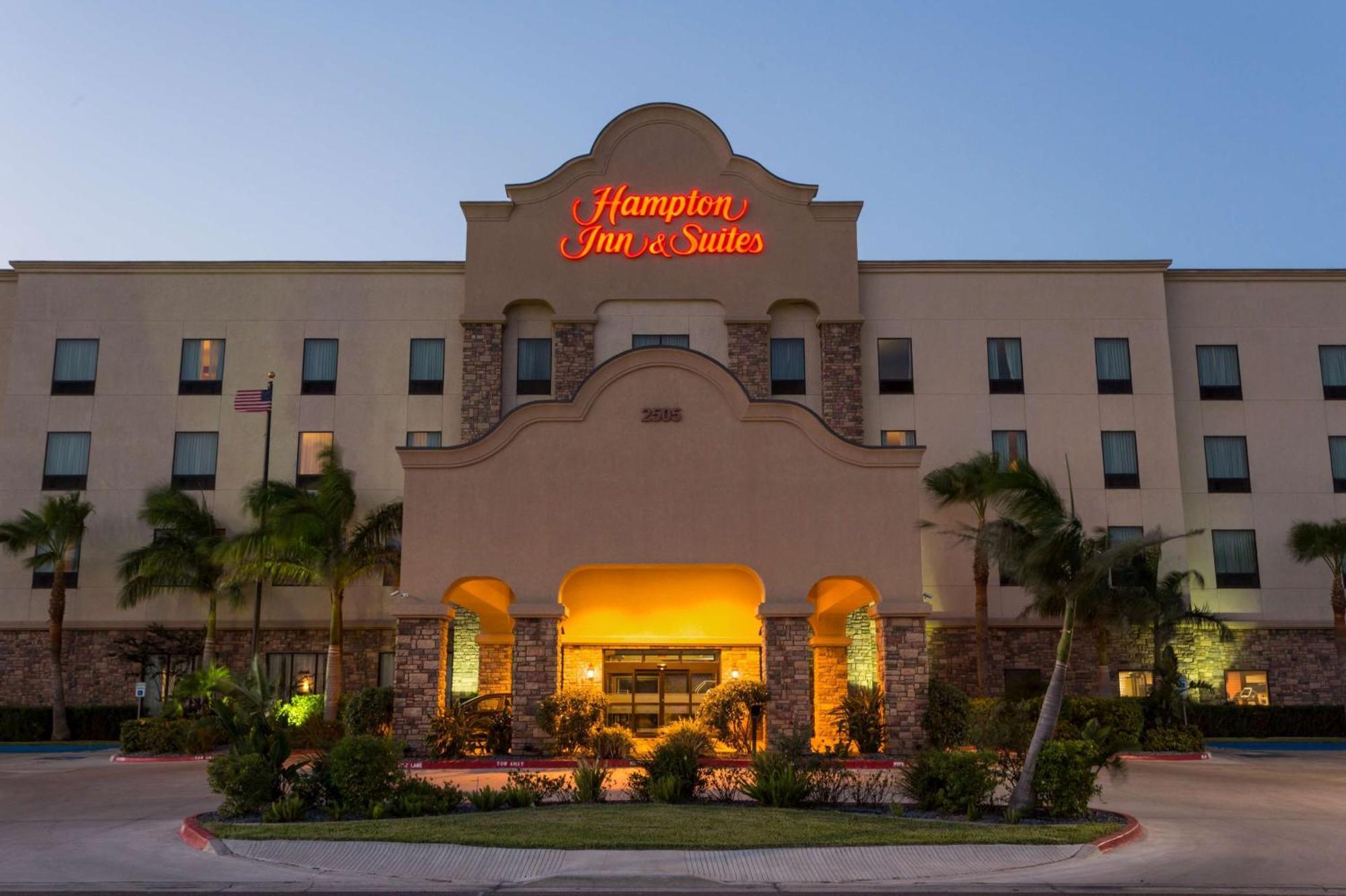 Hampton Inn & Suites Mission Bagian luar foto