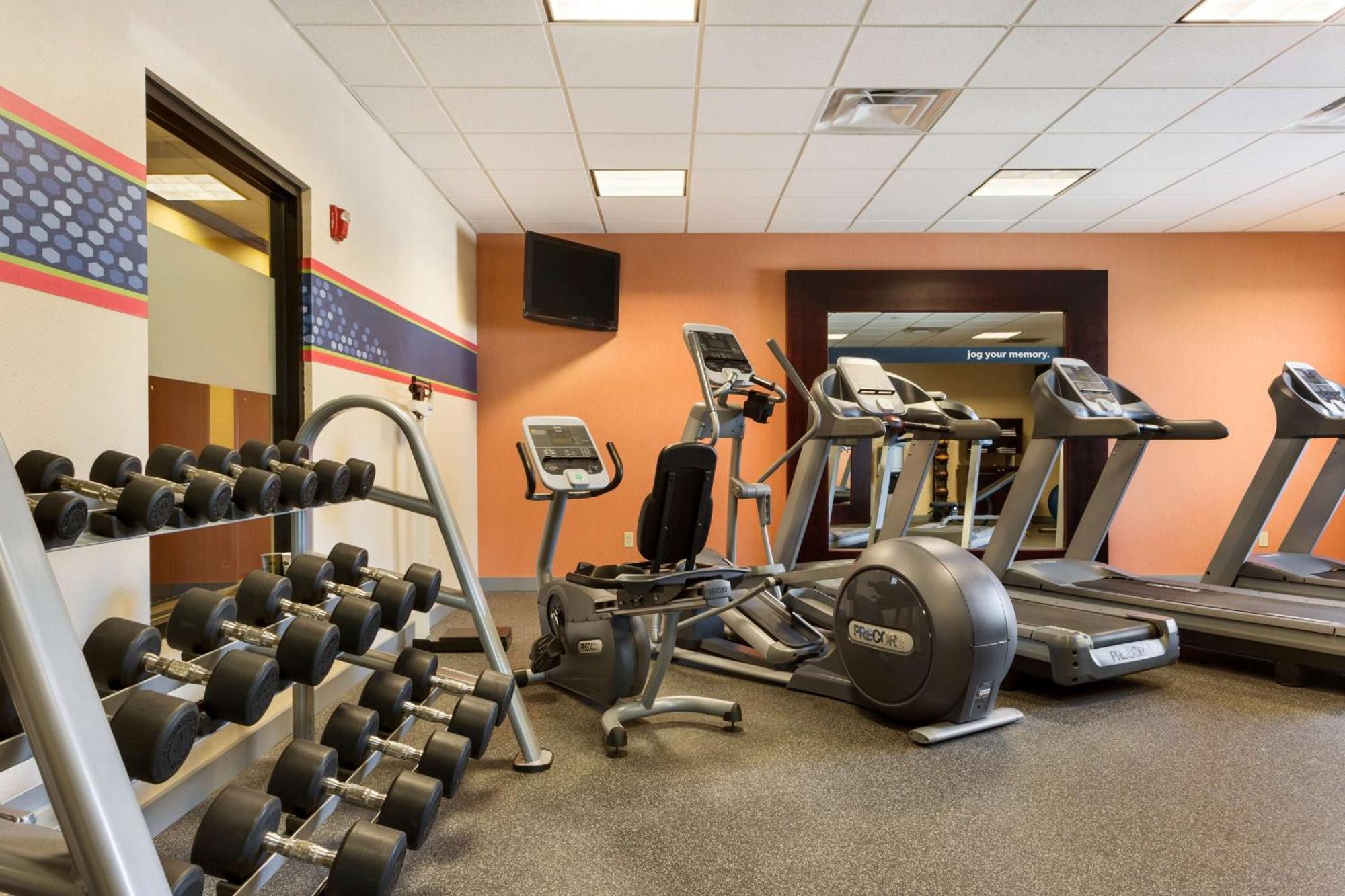 Hampton Inn & Suites Mission Bagian luar foto